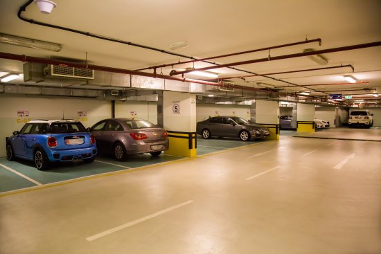 Car-Park-ninth-avenue-st-lucia-queensland,-41888,-158320_1782698712.0431.jpg